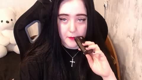 Snapshot of show_for_you chatting on December 25, 8:51 am show_for_you online show from December 25, 8:51 am