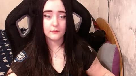 Snapshot of show_for_you chatting on January 20, 6:10 pm show_for_you online show from January 20, 6:10 pm