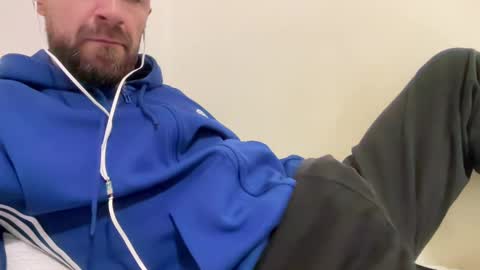 show_jizzness online show from February 25, 8:51 pm