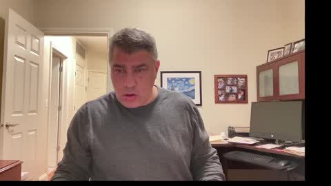 Snapshot of showmet chatting on November 3, 12:35 am Chicago Guy online show from November 3, 12:35 am