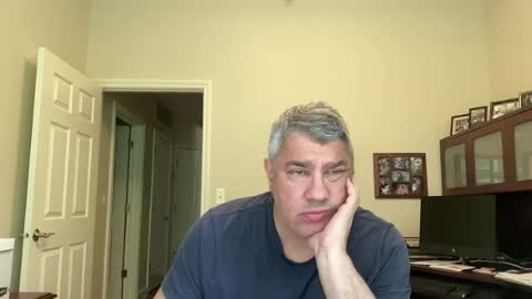 Chicago Guy online show from July 19, 11:08 pm