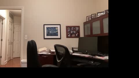Chicago Guy online show from August 1, 3:28 am