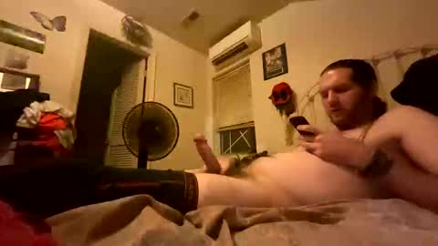 showmewe online show from January 6, 6:17 am