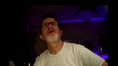 shrewtamer online show from October 22, 3:07 am