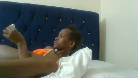 Snapshot of shugar7260 chatting on September 14, 2:00 am shugar7260 online show from September 14, 2:00 am