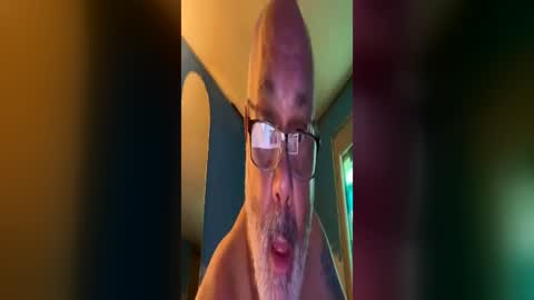 Snapshot of shurd7 chatting on June 27, 8:58 pm shurd7 online show from June 27, 8:58 pm