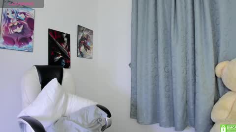 Nahomy online show from February 6, 5:35 am