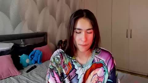 Mika online show from November 14, 3:27 am