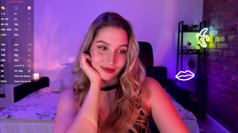 Alice online show from November 14, 9:46 pm