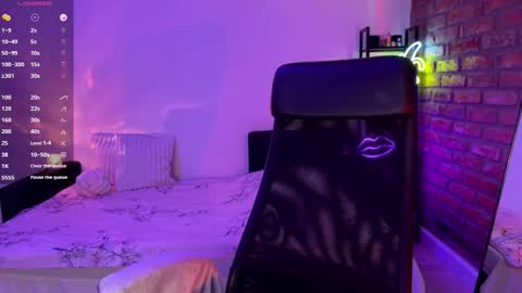 Alice online show from November 25, 10:54 pm