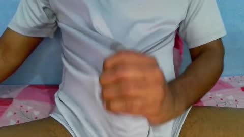 shyeyes online show from February 28, 3:04 am