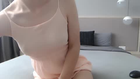 shy_schoolgirl_ online show from September 16, 10:16 am