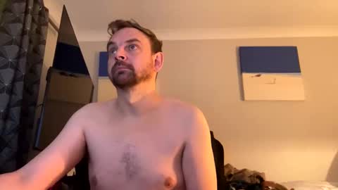 Snapshot of shyb35 chatting on January 5, 10:08 pm shyb35 online show from January 5, 10:08 pm