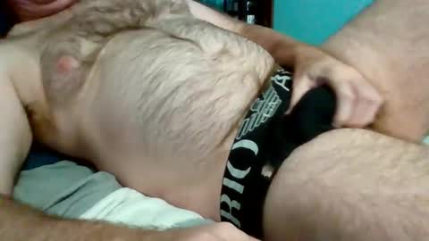 Snapshot of shydude77a chatting on April 1, 6:38 pm shydude77a online show from April 1, 6:38 pm