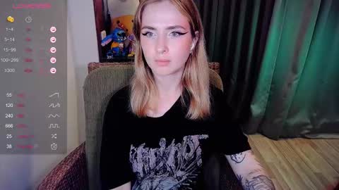 Effie online show from December 14, 6:34 pm