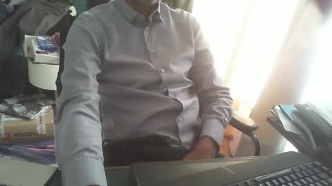 Snapshot of shyfrenchcock chatting on September 29, 9:03 am shyfrenchcock online show from September 29, 9:03 am