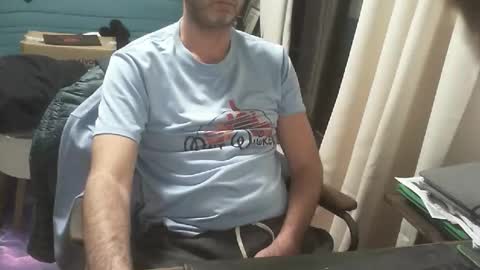 Snapshot of shyfrenchcock chatting on February 21, 6:42 pm shyfrenchcock online show from February 21, 6:42 pm