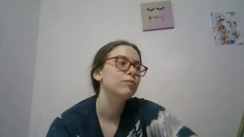 Snapshot of shyhotnerd chatting on January 8, 1:02 pm Manticmoe online show from January 8, 1:02 pm