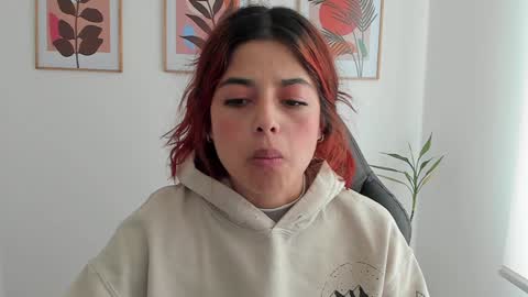 shylittlebunny online show from January 25, 4:35 pm