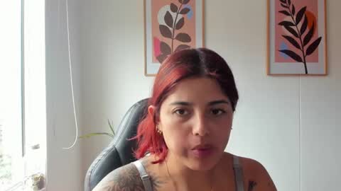 Snapshot of shylittlebunny chatting on June 10, 3:00 pm shylittlebunny online show from June 10, 3:00 pm