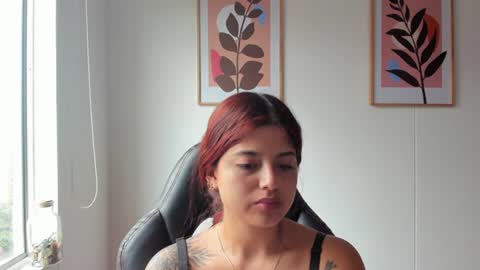 Snapshot of shylittlebunny chatting on June 24, 2:05 pm shylittlebunny online show from June 24, 2:05 pm
