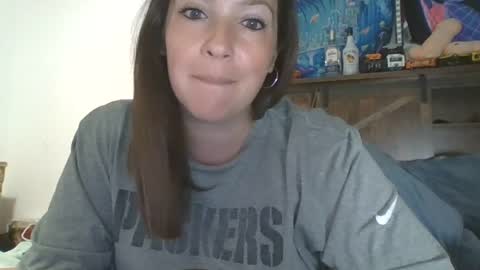 Snapshot of shymilf535 chatting on June 12, 2:21 am RBXs Princess online show from June 12, 2:21 am