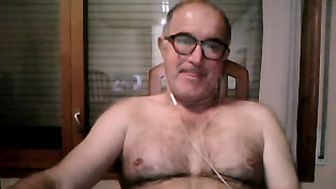 shymmy10 online show from July 10, 2:27 am