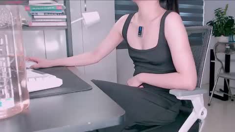 shyn_22 online show from March 16, 10:41 am