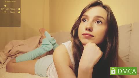 Mary online show from May 4, 8:38 pm