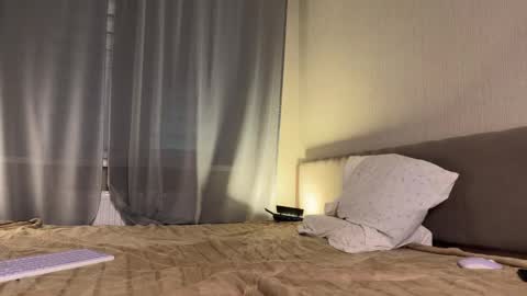 Amelia online show from October 22, 7:24 pm