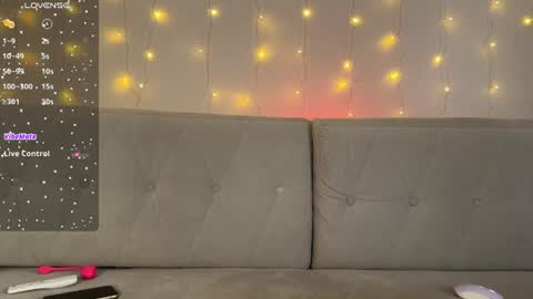 Amelia online show from July 8, 3:11 am