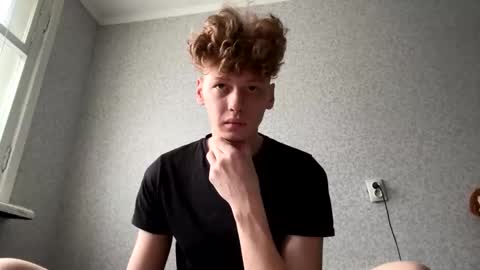 Snapshot of shyredstar chatting on January 23, 11:15 am Tom and Betty online show from January 23, 11:15 am