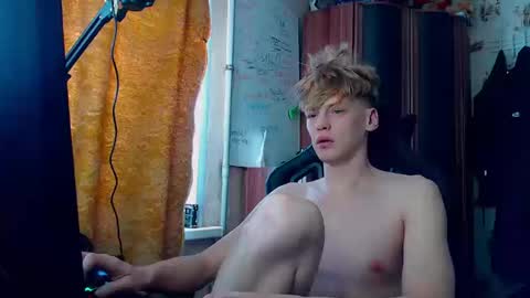 Tom and Betty online show from March 5, 7:04 am