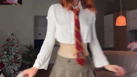 Aurora online show from January 19, 5:05 am