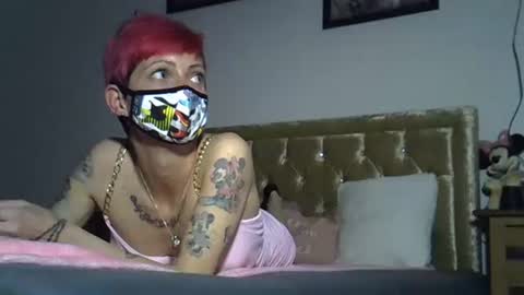 Snapshot of shyskinnynina chatting on May 18, 7:41 pm Nina online show from May 18, 7:41 pm