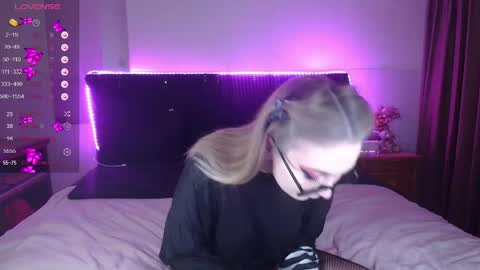 shysweetrish online show from April 16, 10:56 pm