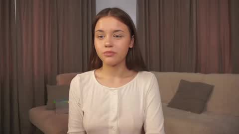 Snapshot of shytany chatting on June 8, 1:11 pm Tanya online show from June 8, 1:11 pm
