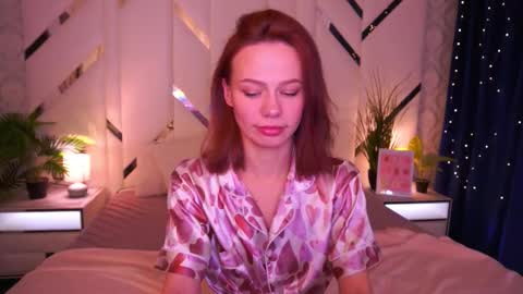 shyysiren online show from February 4, 4:13 pm