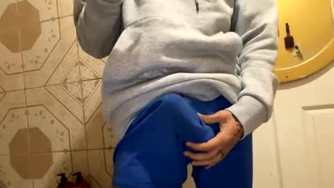 shyyyguyyy59 online show from February 18, 10:33 am