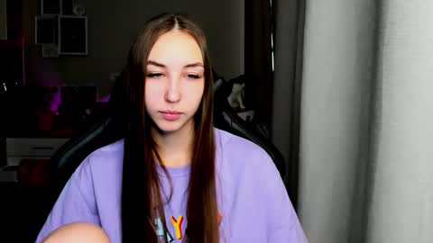 SIA online show from October 25, 2:08 am