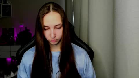 SIA online show from June 6, 3:44 am