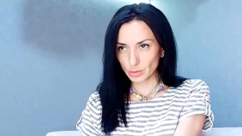Snapshot of siaconna chatting on May 10, 10:09 am Siaconna online show from May 10, 10:09 am