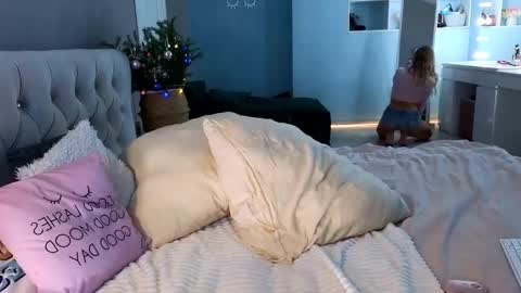 Snapshot of sialone chatting on December 18, 6:32 am sialone online show from December 18, 6:32 am