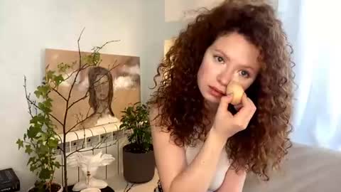 Snapshot of sibylevans chatting on June 19, 12:42 pm Kelly online show from June 19, 12:42 pm