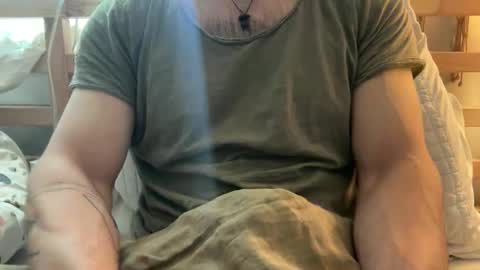 sie273 online show from December 17, 3:17 pm