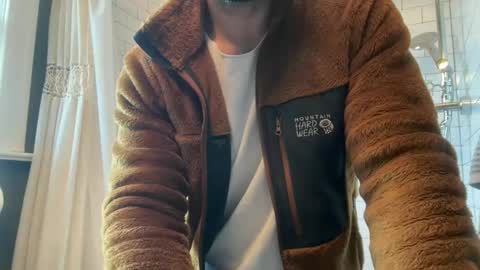 sie273 online show from November 14, 3:33 pm