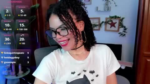 Vaiolet online show from March 6, 2:02 pm