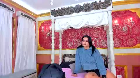 Snapshot of sienna_dark chatting on June 16, 11:46 am SinnaDark online show from June 16, 11:46 am