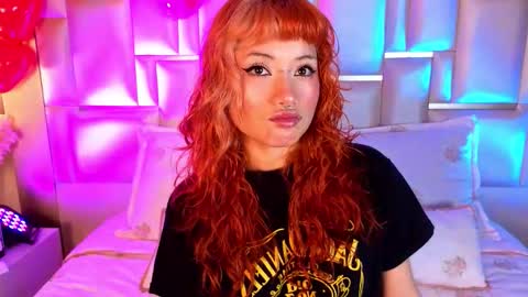 Sienna Desieree online show from February 12, 2:01 pm