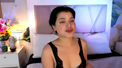 Snapshot of sienna_desiree chatting on May 31, 7:59 am Sienna Desieree online show from May 31, 7:59 am